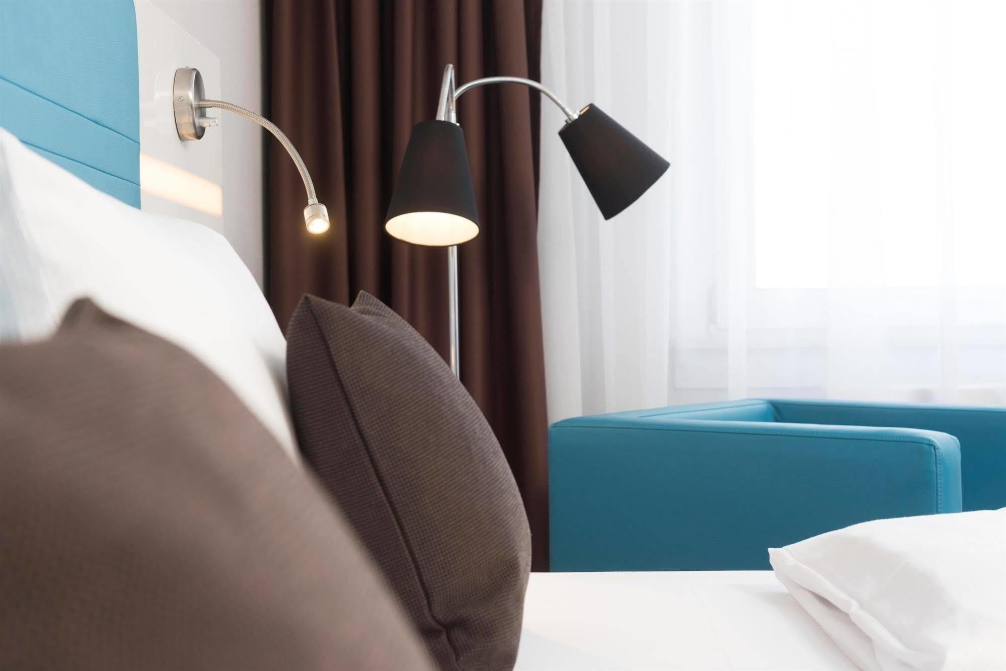 Hotel Essential By Dorint Bremen-Vahr Esterno foto