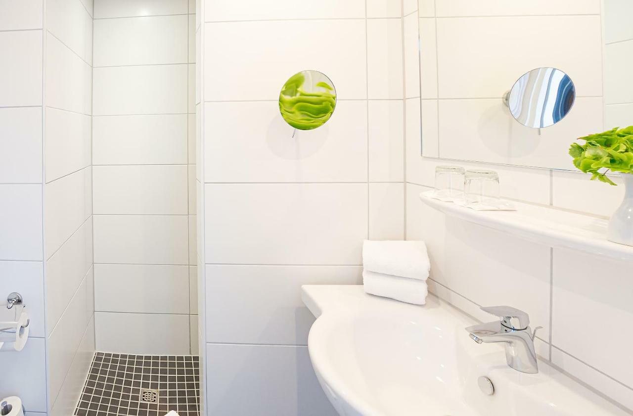 Hotel Essential By Dorint Bremen-Vahr Esterno foto