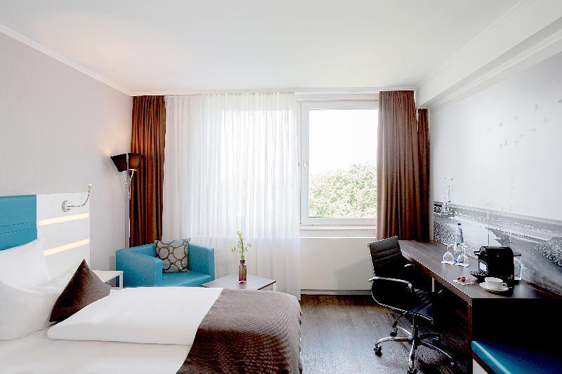 Hotel Essential By Dorint Bremen-Vahr Esterno foto