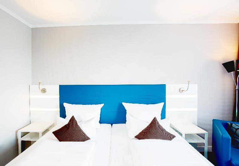 Hotel Essential By Dorint Bremen-Vahr Esterno foto