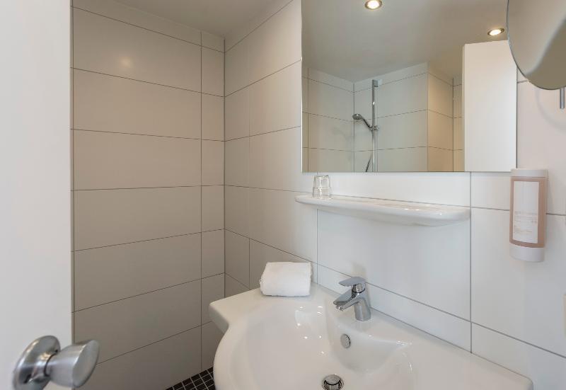 Hotel Essential By Dorint Bremen-Vahr Esterno foto