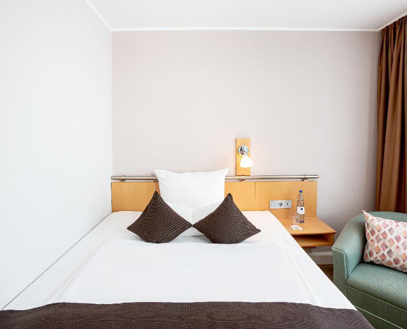Hotel Essential By Dorint Bremen-Vahr Esterno foto